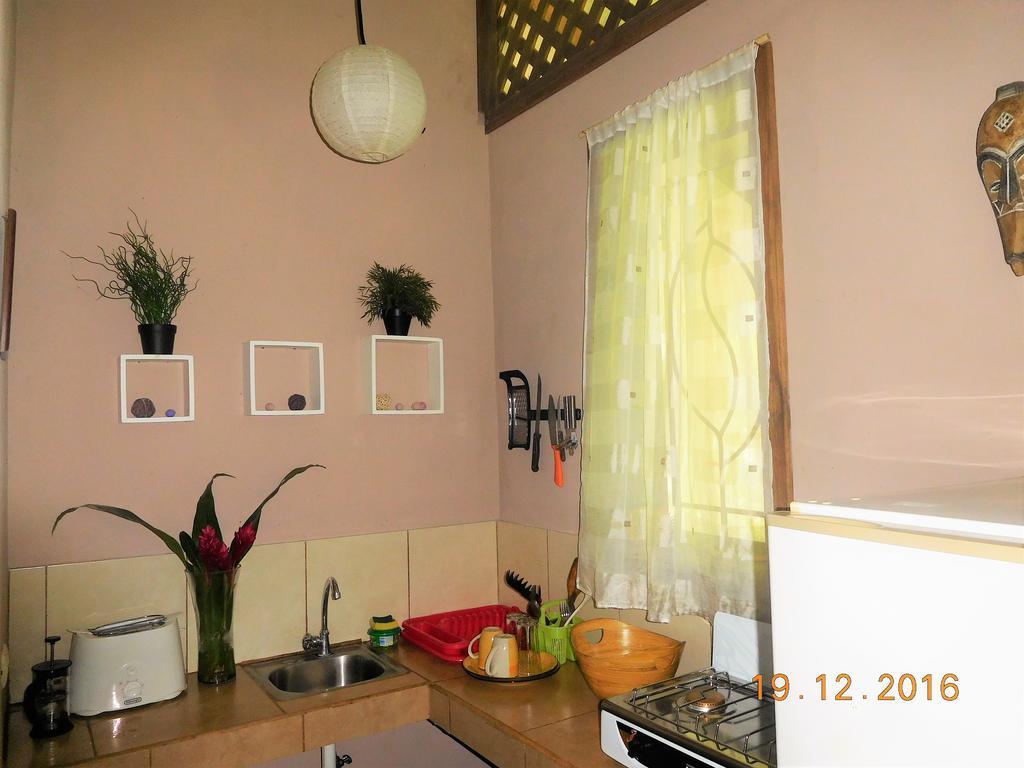 Casa Lina Sloth View Exotic Apartment With Privat Kitchen Puerto Viejo de Talamanca Dış mekan fotoğraf